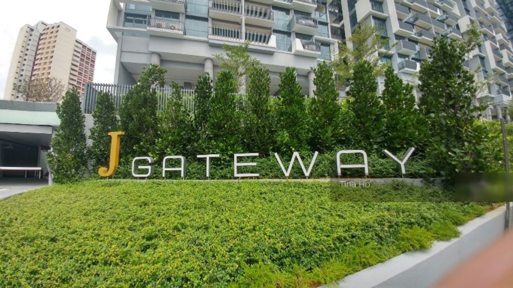 J Gateway thumbnail photo